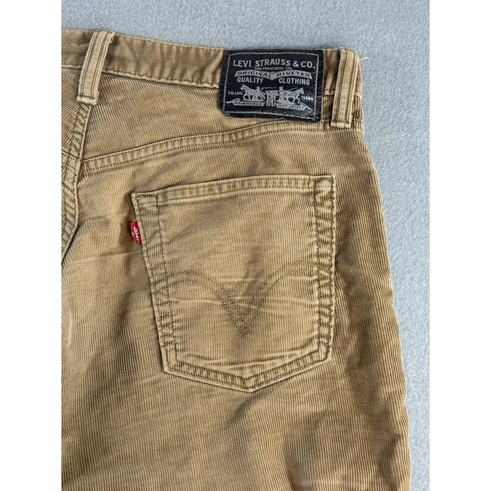 Levi's 514 Pants Mens 32x32 Brown Slim Straight Corduroy Khakis Casual 5-Pocket